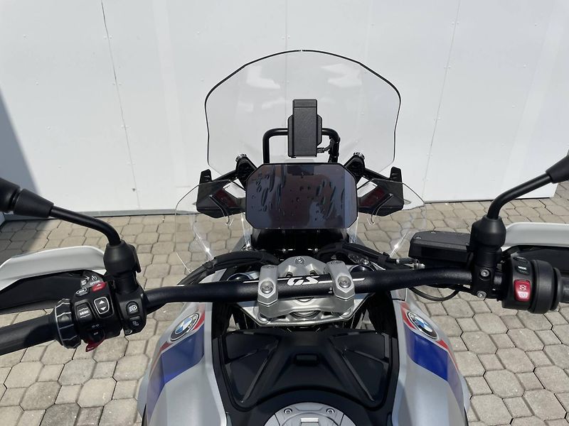 BMW (2026) R 1300 GS - fotka 10 z 12