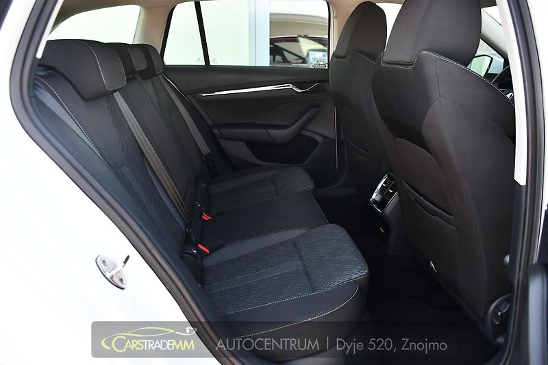 Škoda Octavia 1.5TSi STYLE LED TAŽNÉ ČR 1M - fotka 19 z 51