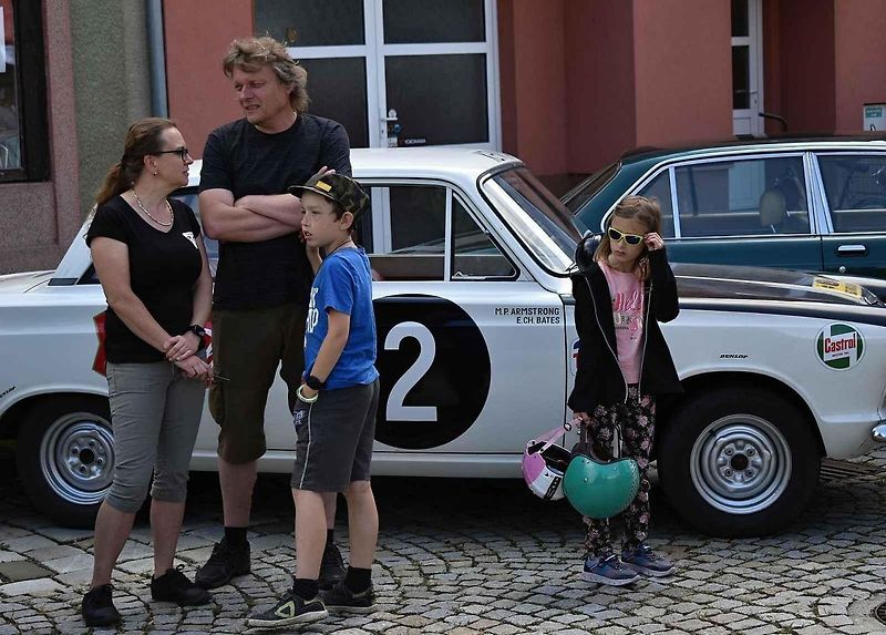 Nablýskaní veteráni projížděli v sobotu celým jihem Prostějovska. Konala se zde tradiční Veterán rallye. 17.6. 2023