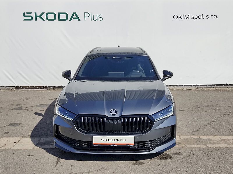Škoda Superb (2025) Combi SportLine 2,0 Tdi 142 Kw - fotka 4 z 45