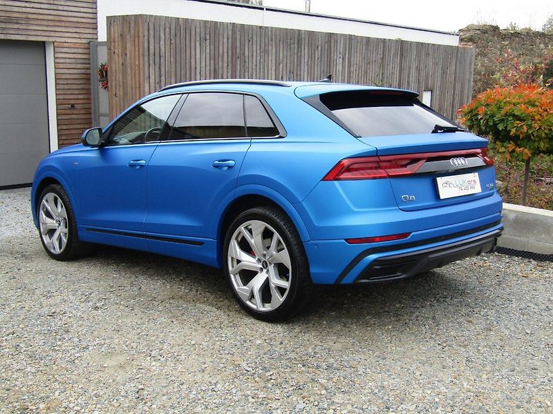 Audi Q8 (2021) 50 TDI 210kW  S-LINE - fotka 5 z 42