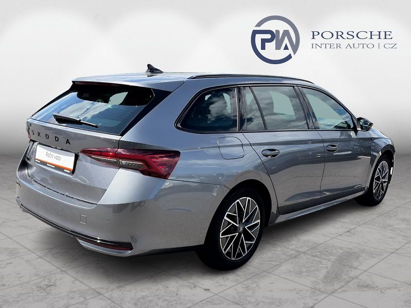 Škoda Octavia 1.5TSi 110kW Sportline - fotka 2 z 21