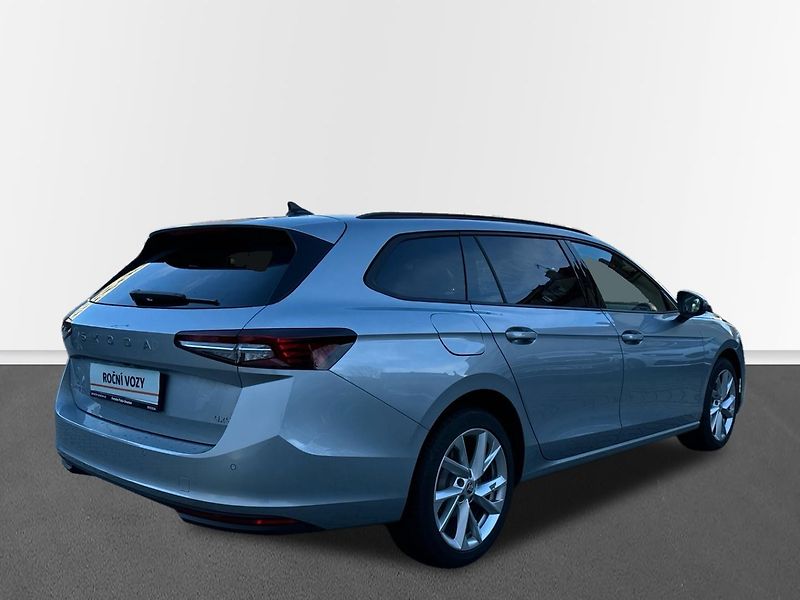 Škoda Superb Combi Selection 4x4 2.0 TDI 14 - fotka 2 z 17