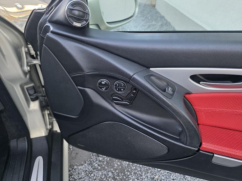 Mercedes-Benz SL 500 AMG 55 Paket Interiér  - fotka 12 z 18