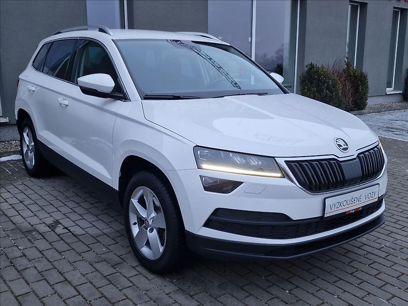 Škoda Karoq 2.0 TDI 110kW Style,ČR,1.Maj. - fotka 3 z 50