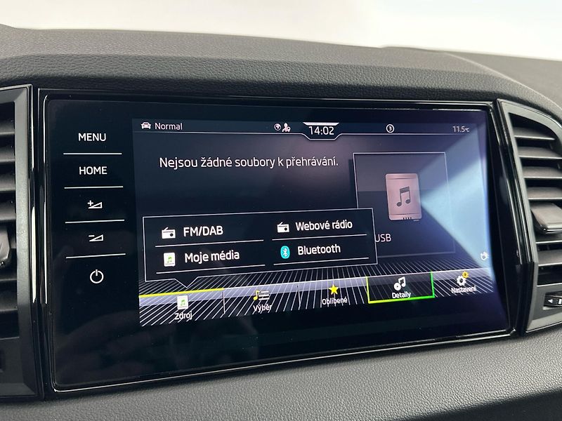 Škoda Karoq (2024) DSG 2.0TSI 140kW 4x4 SportLine - fotka 17 z 34