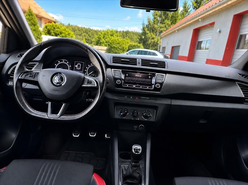 Škoda Fabia 1,0 MPi MONTE CARLO BC LED AC - fotka 8 z 10