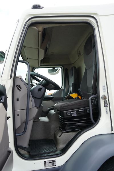 DAF LF (2015) / 250 / SKRZYNIOWY + HDS / HYV - fotka 7 z 52