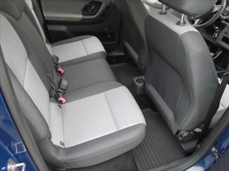 Škoda Roomster 1,4   1.4 - fotka 16 z 25