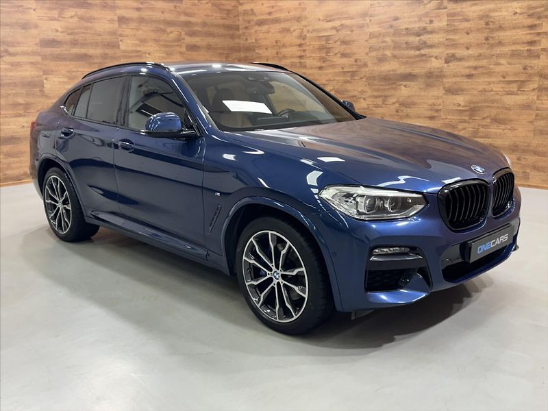 BMW X4 3.0D xDRIVE M-SPORT LED - fotka 4 z 30