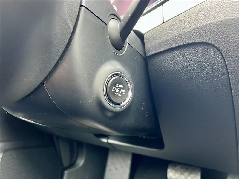 Škoda Superb 2,0 TDI DSG VIRTUAL ACC ZÁRUKA - fotka 40 z 48
