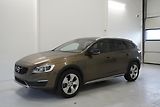 Volvo V60 (2016)  D4 MOMENTUM - náhled 1
