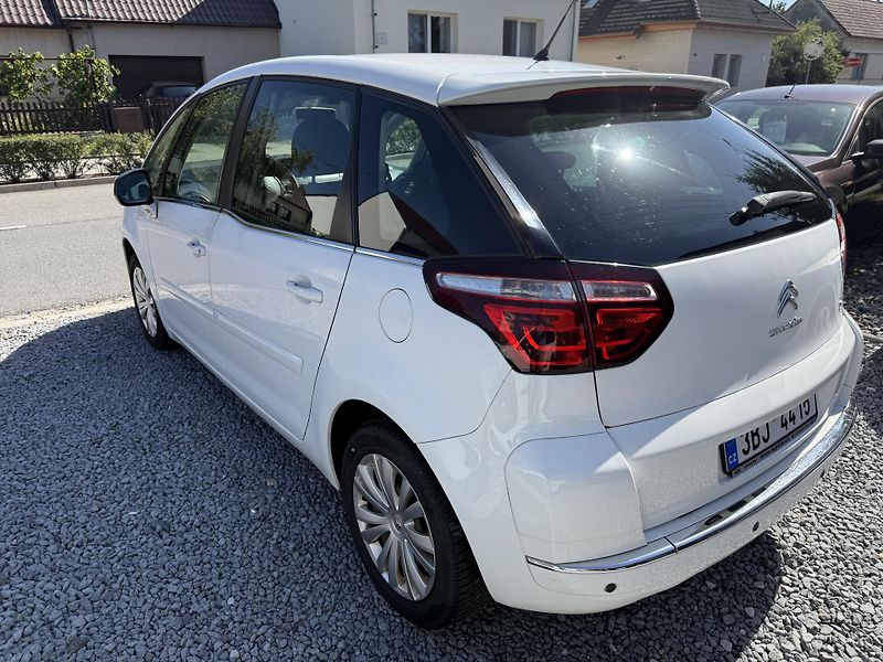 Citroën C4 Picasso 1.6i 88 KW - fotka 3 z 12