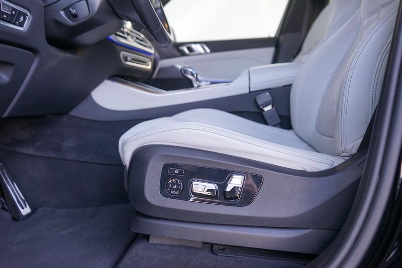 BMW X5 (2023) - fotka 21 z 28