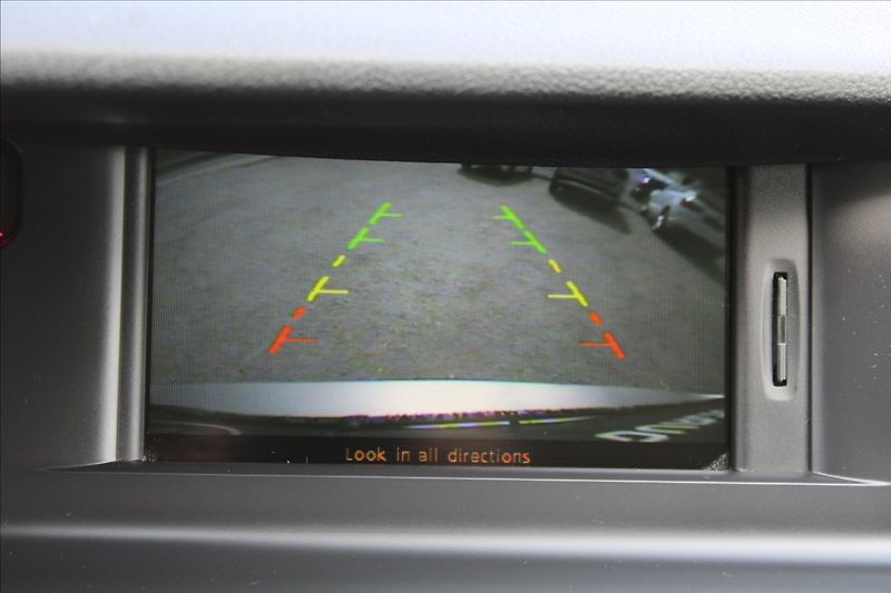 Renault Latitude 2,0 dCi  NOVÉ V ČR,AUTOMAT - fotka 12 z 30