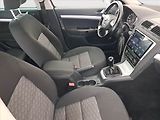 Škoda Octavia (2010) Ambiente 1.8 TSI, Tempomat - náhled 9