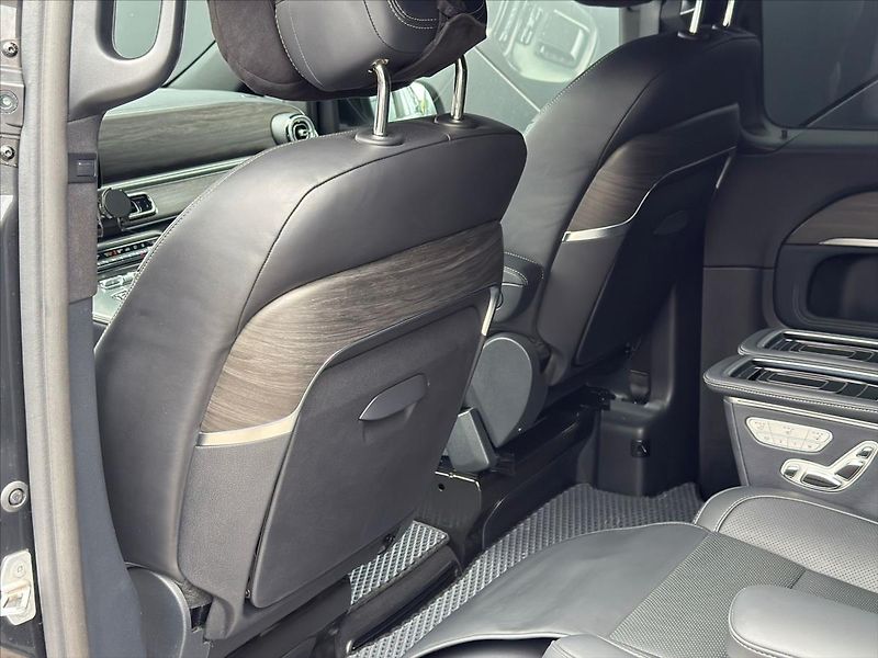 Mercedes-Benz Třídy V 2,0 300 d / Exclusive / XL / 4 - fotka 18 z 26