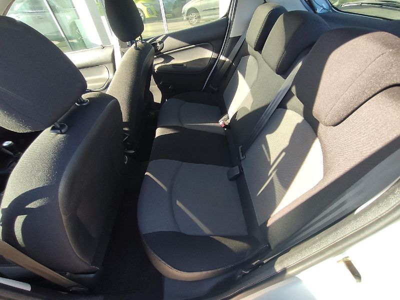 Peugeot 206 (2007) 1.4i 75k MAN5  - fotka 5 z 21