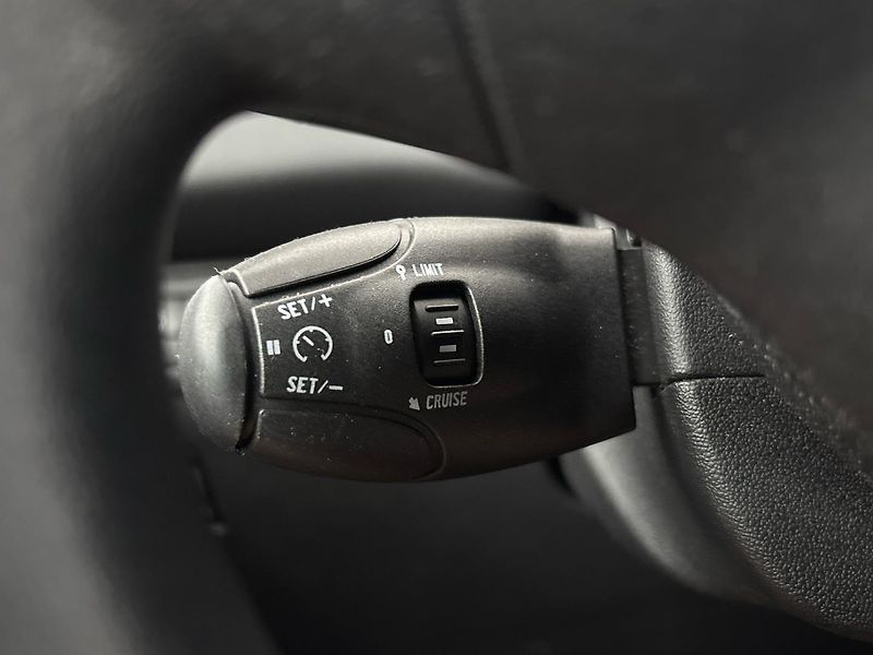 Peugeot 208 Hatchback 208 - fotka 22 z 25