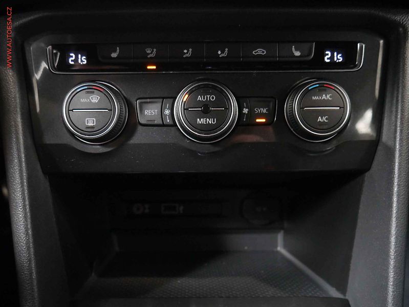 Volkswagen Tiguan (2018) 2.0 TDi Allspace, 1.maj,ČR - fotka 19 z 24