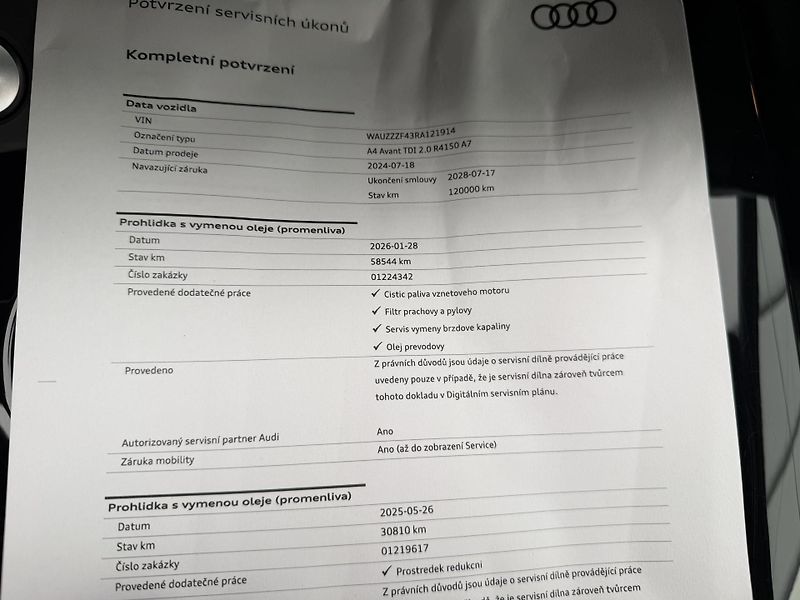 Audi A4 Avant 2.0Tdi*150kw*CZ*1MAJ*DPH*S-Lin - fotka 39 z 40