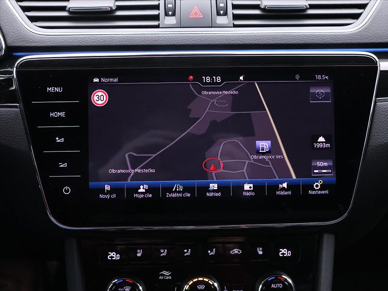 Škoda Superb 2,0 TDI 140kW DSG 4x4 L&K DPH - fotka 27 z 44