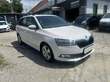 Škoda Fabia 1.0 TSI 70kW Ambition Combi - náhled 10