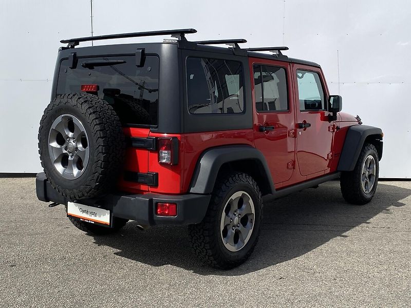 Jeep Wrangler Rubicon 2.8 CRDI 147 kW - fotka 2 z 25