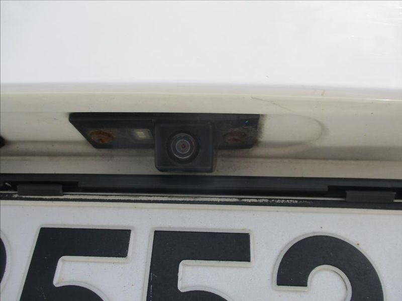 Škoda Fabia 1,4 i 16v, klima,servis,tažné, - fotka 26 z 34