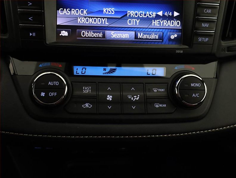 Toyota RAV4 (2018) Selection 2.5 Hybrid - fotka 13 z 18