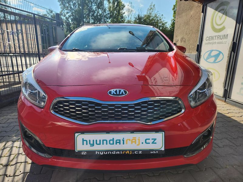 Kia Ceed (2018) 1.6-NAVI-KAMERA-TAŽNÉ-ISOFIX - fotografie inzerátu