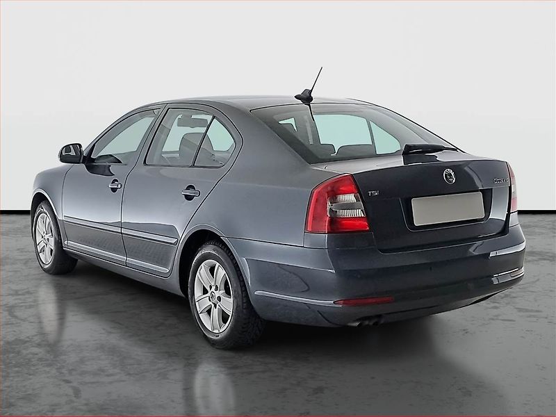 Škoda Octavia (2012) Ambition 1.4 TSI, Navi - fotka 4 z 18