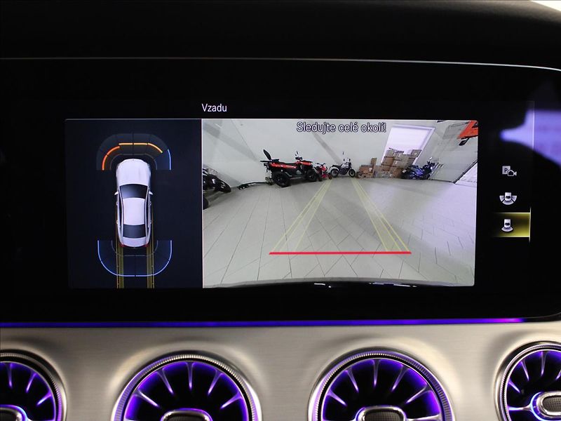 Mercedes-Benz CLS 2,0 D 9G - Tronic AMG line - fotka 22 z 31