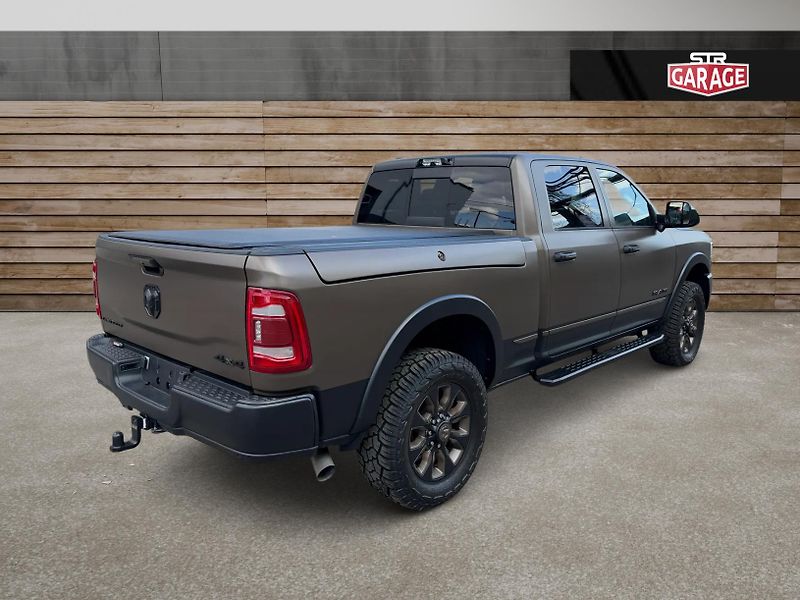 Dodge RAM (2022) +3500+CUMMINS+LIMITED CUSTOM+ - fotka 3 z 26