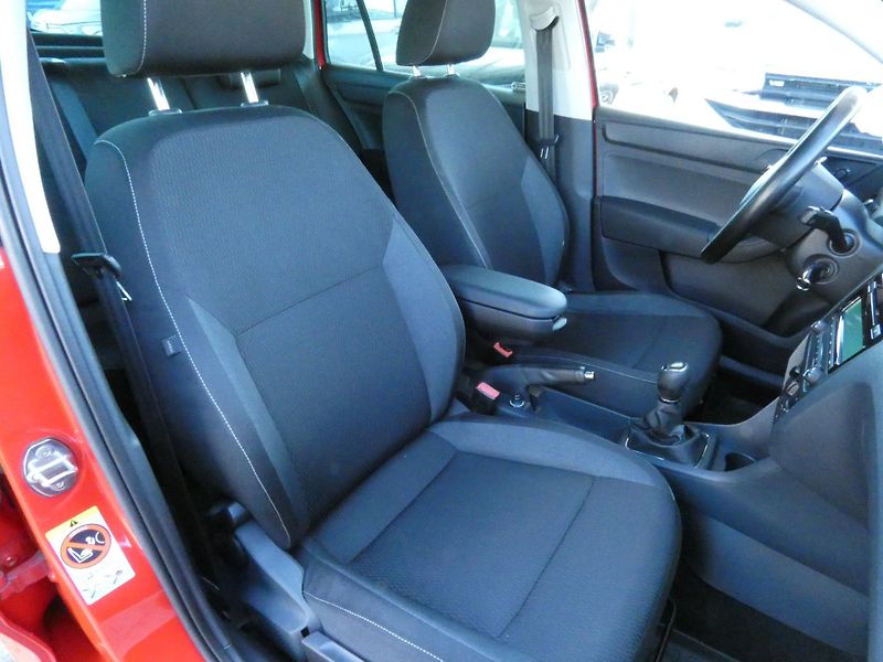 Škoda Rapid AmbitionPlus Fresh 1,2 TSI /63 - fotka 21 z 29