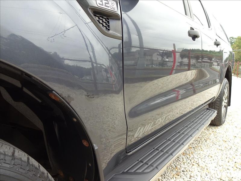 Ford Ranger 3,2 TDCi 147kW WILDTRACK - fotka 13 z 58