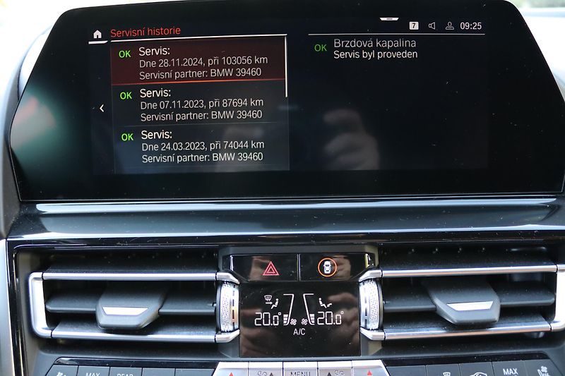BMW Řada 8 BMW M850i xDrive Coupe - fotka 56 z 60