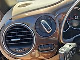 Volkswagen Beetle CABRIO 2,0TDI DESIGN - náhled 21