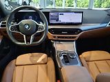 BMW Řada 3 320d xDrive Touring M-Sport - náhled 11