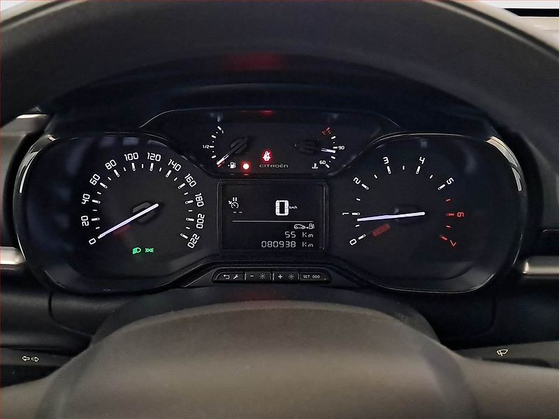Citroën C3 (2018) 1.2 PureTech, ČR,1.maj - fotka 11 z 16