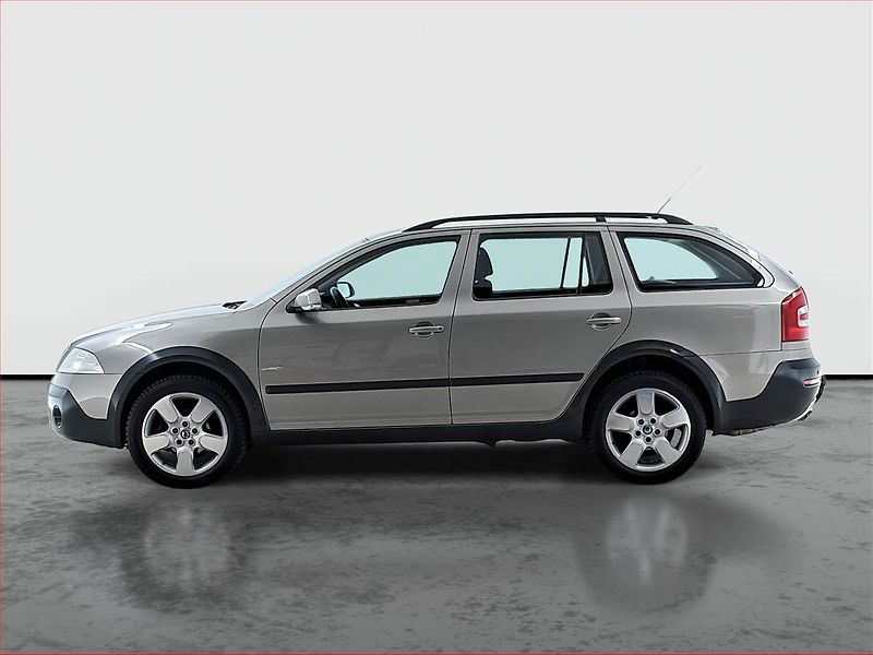 Škoda Octavia (2008) Scout 2.0 TDI, 4X4, Tempomat - fotka 3 z 17