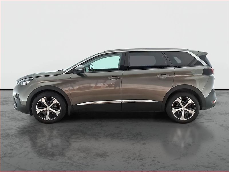 Peugeot 5008 (2017) 1.6 BlueHDi, 7 míst - fotka 3 z 19