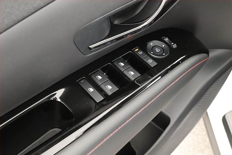 Hyundai Tucson (2025) 1.6 T-GDI, N-LINE, AUTOMAT - fotka 10 z 20