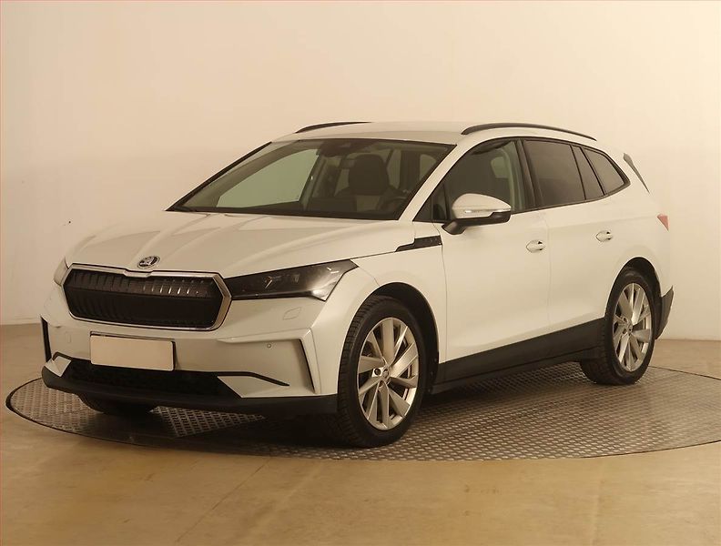 Škoda Enyaq (2021) Suite iV 60 (62 kWh), SoH 91% - fotka 2 z 23