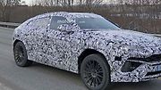 Maskovaný prototyp Lamborghini Urus.