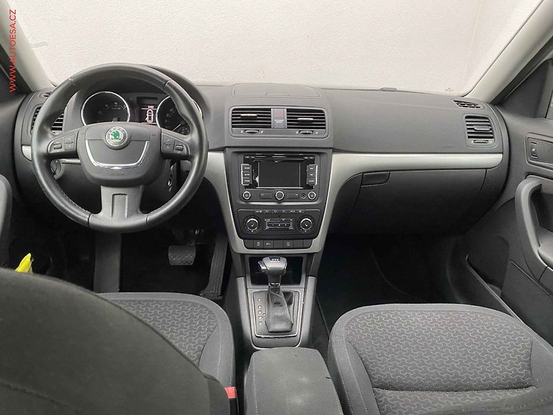Škoda Yeti (2012) 1.2 TSi, Elegance, DSG, navi - fotka 8 z 20