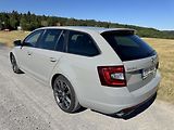 Škoda Octavia (2020) RS 2.0TSI 180kW DSG ACC LED ČR - náhled 3