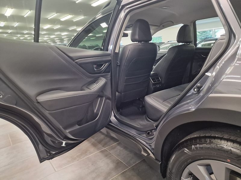 Subaru Outback (2025) 2.5 Comfort 2025 | Záruka - fotka 22 z 50