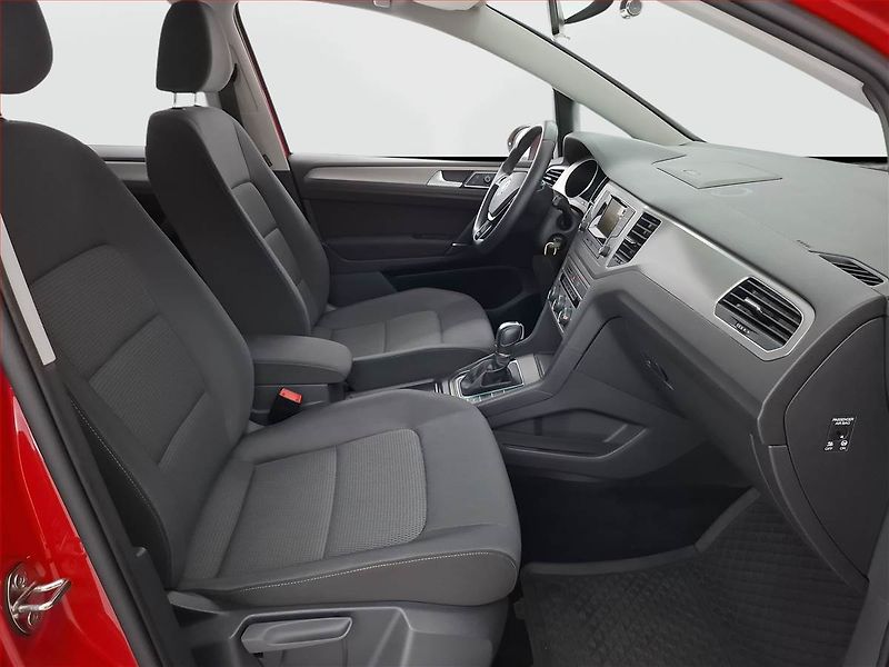 Volkswagen Golf Sportsvan (2014) 1.2 TSI, Automat, Pan. střecha - fotka 9 z 19