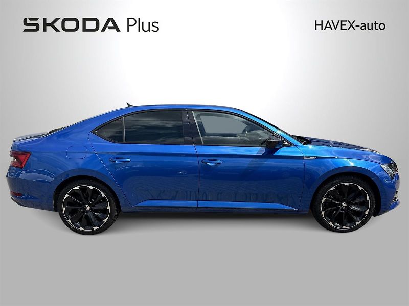Škoda Superb (2020) 2.0 TSI 4x4 DSG SportLine - fotka 34 z 36